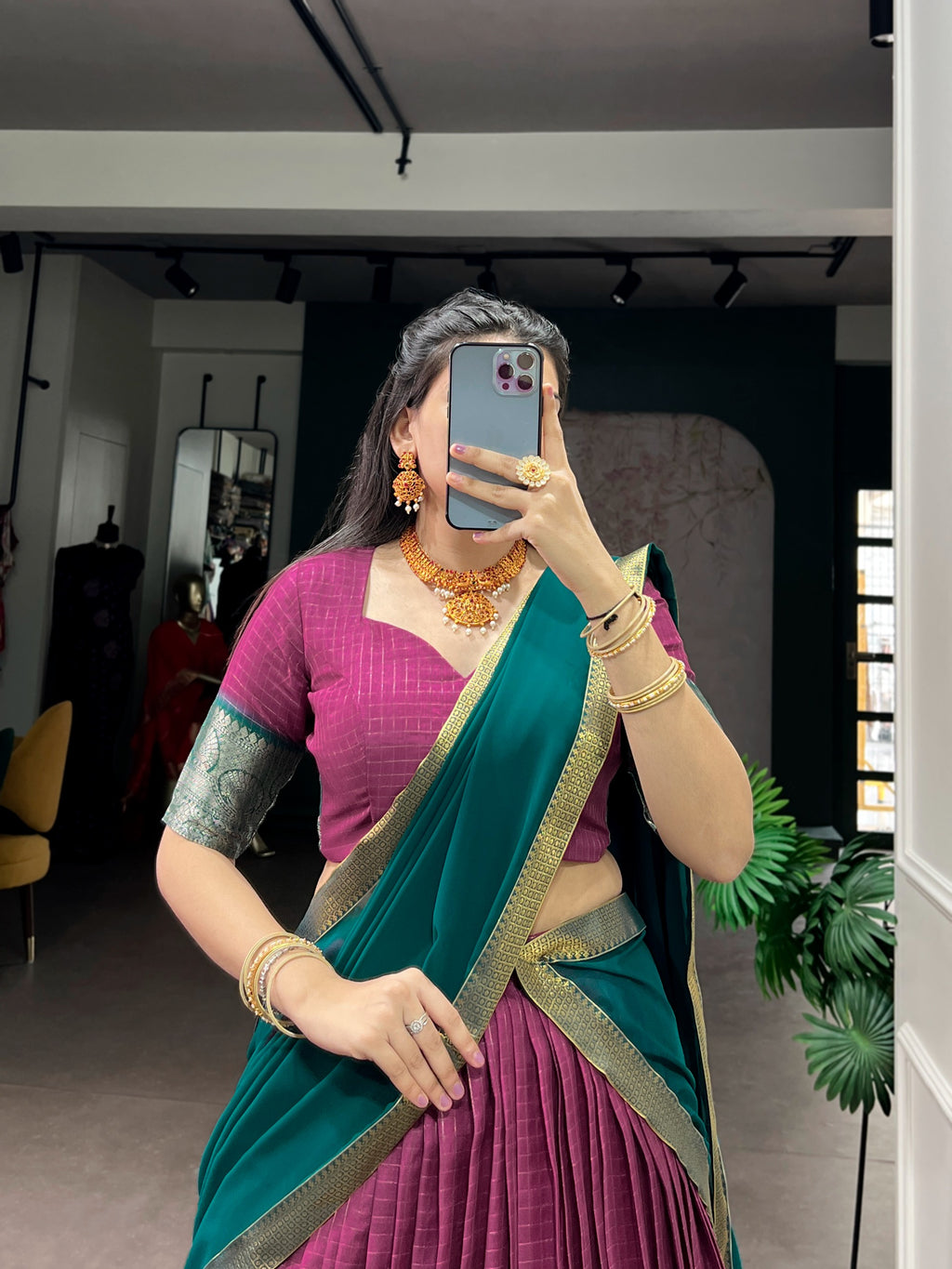Dola Chex Lehenga Set
