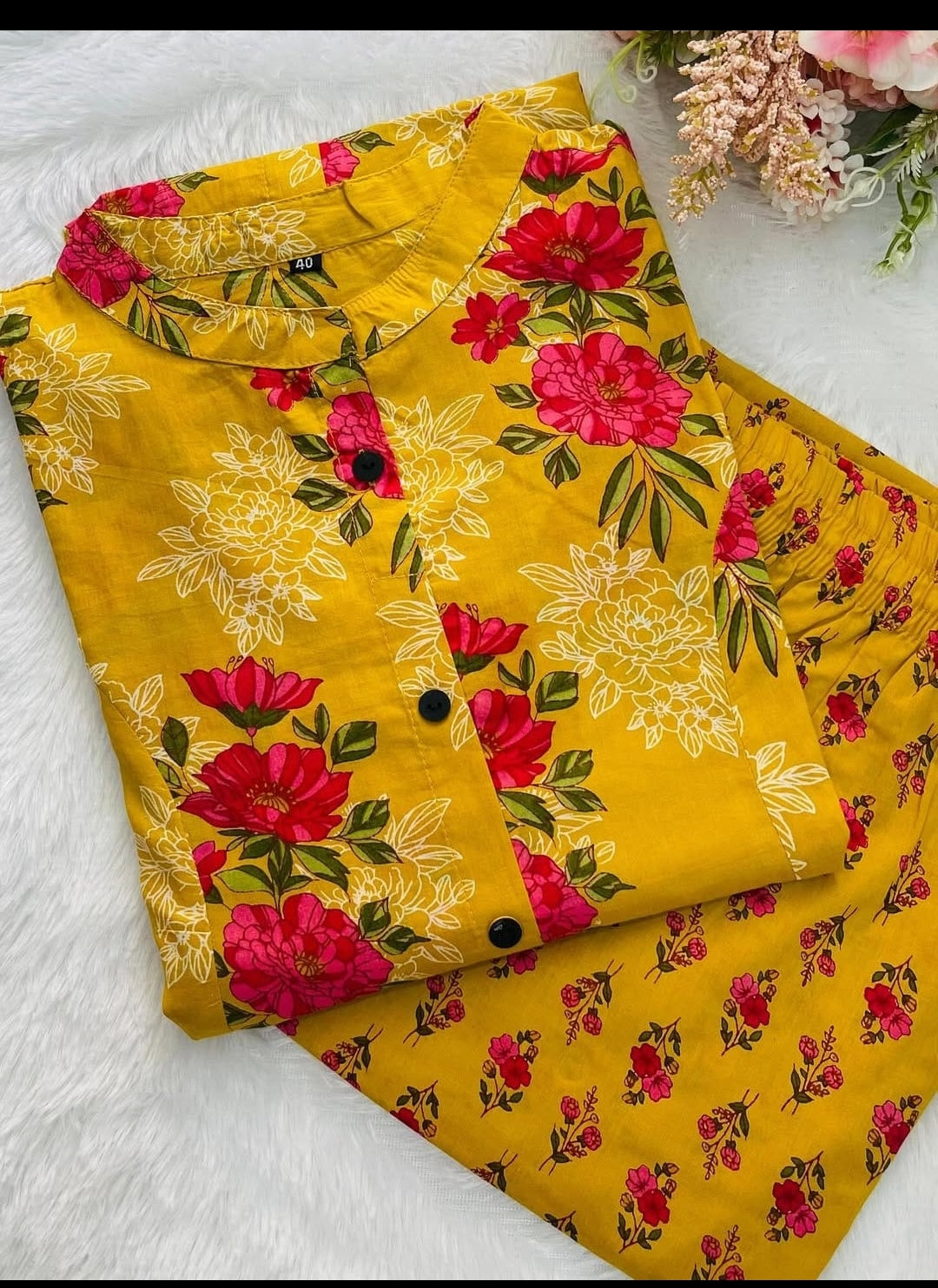 Premium Floral Fine cotton kurti Palazza set*