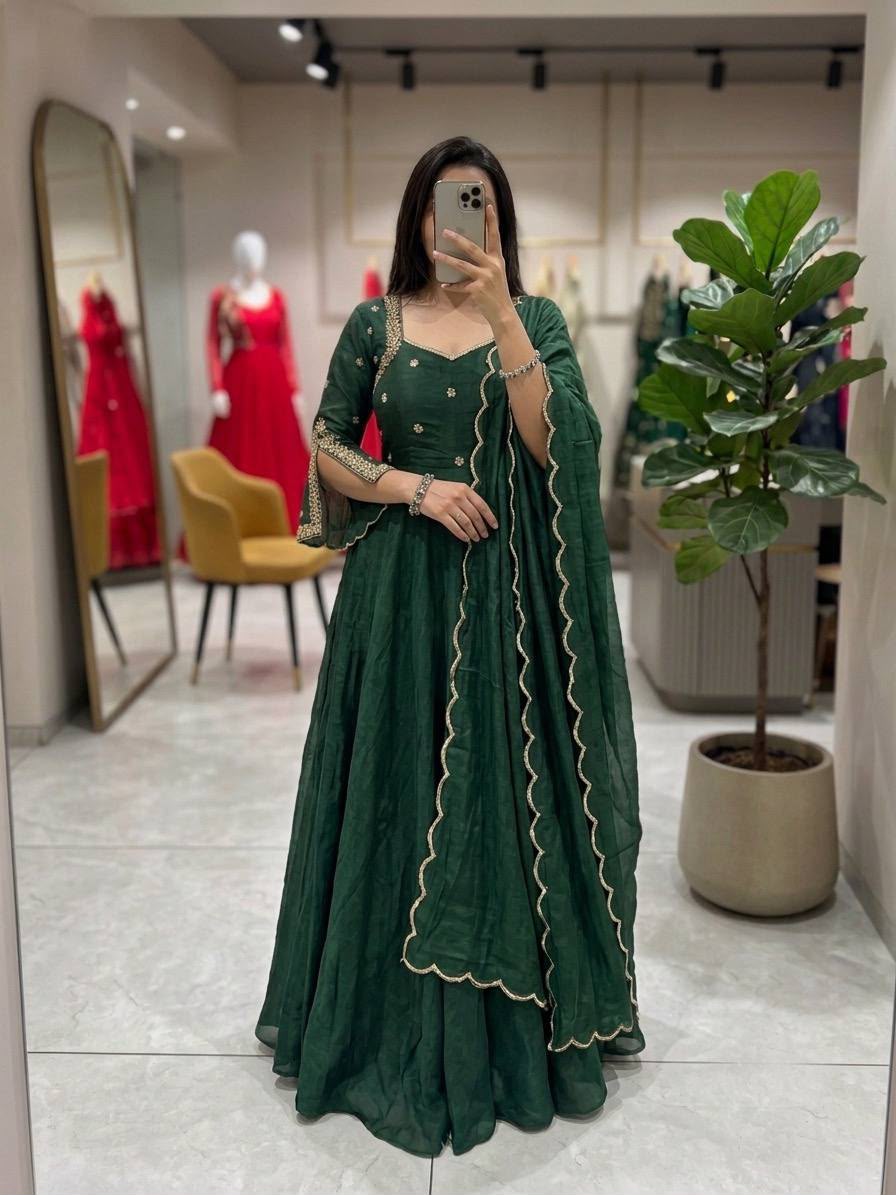 Vanya Emerald Sparkling Georgette Gown ✨
