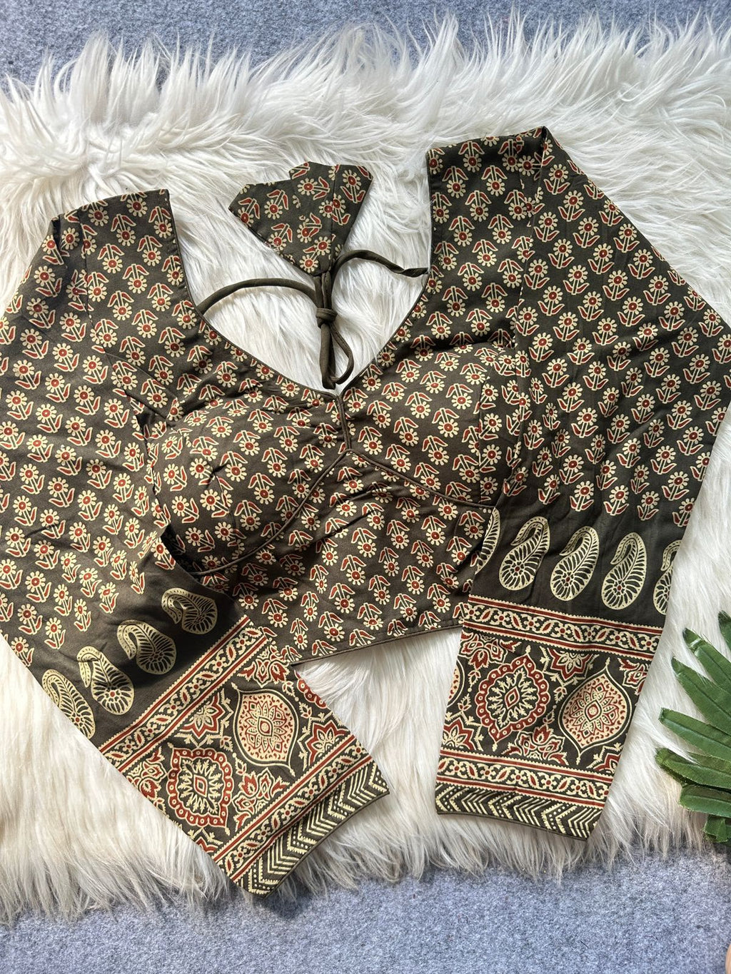 AJRAKH SABYASACHI BLOUSE
