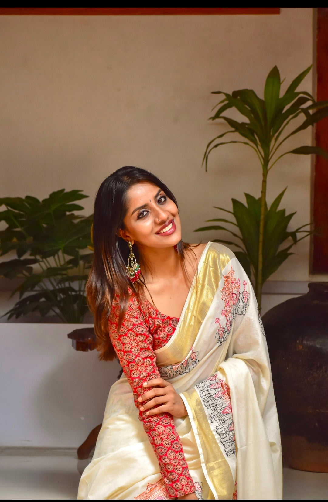 Elegant Kerala Kasavu Saree ✨