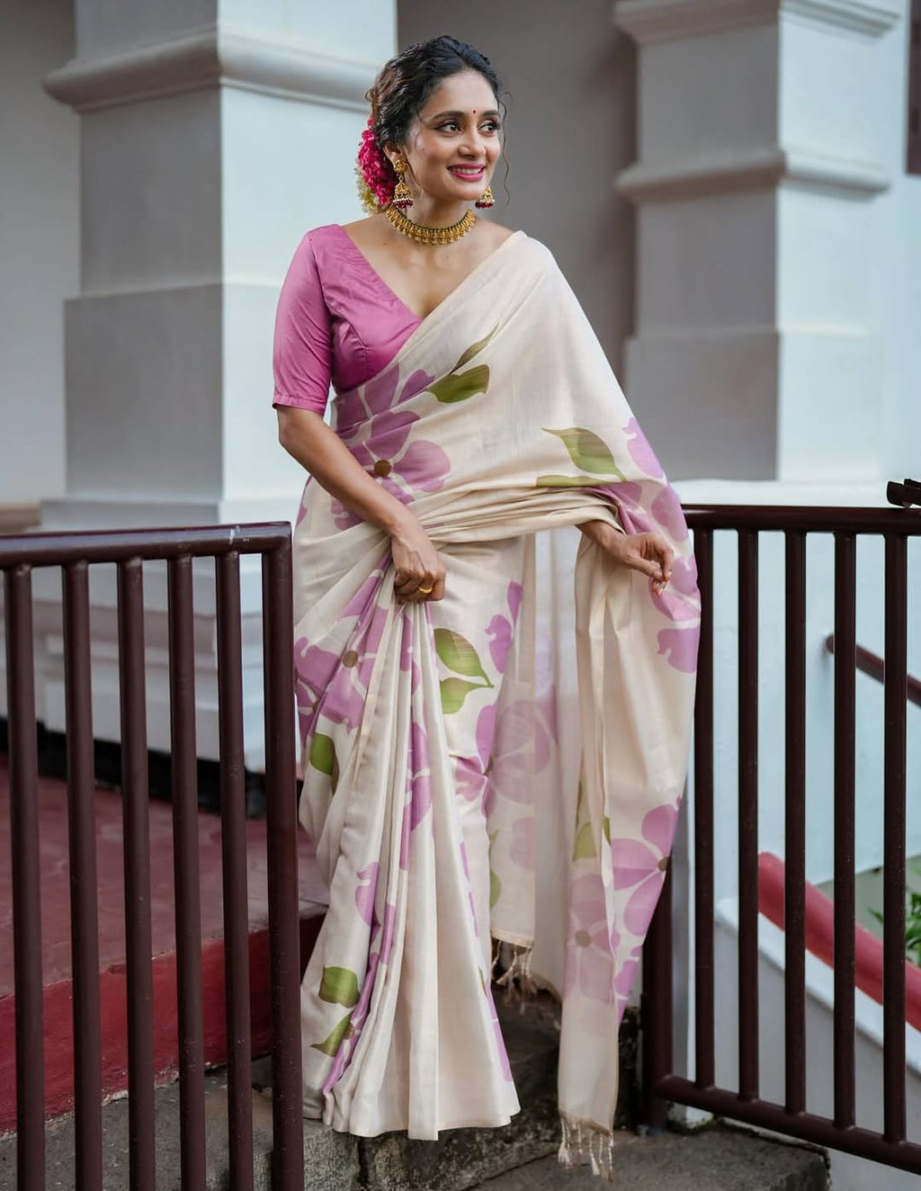 Premium Soft Tissue Silk Saree – Floral Digital Print