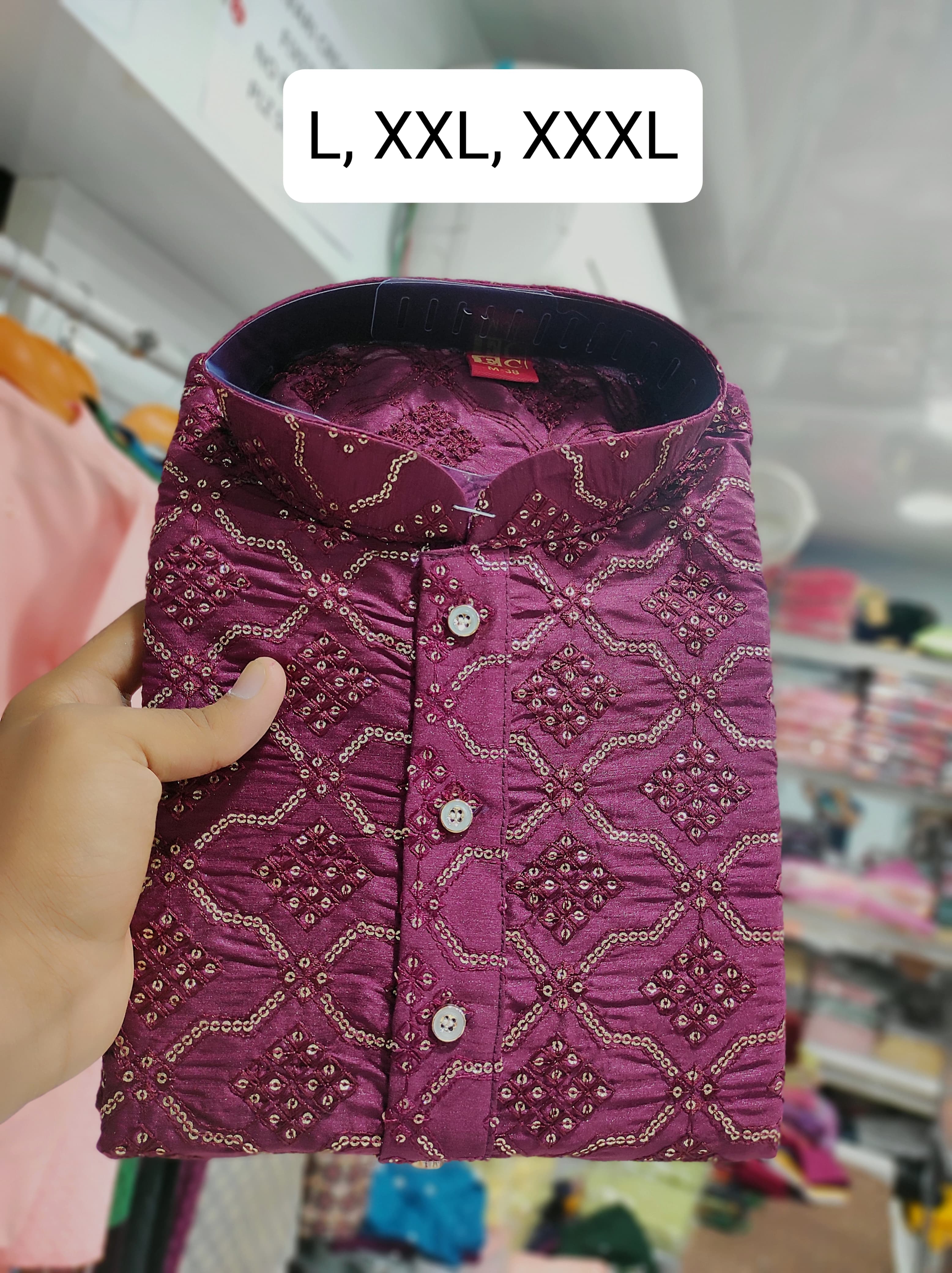 Men’s Embroidered Ethnic Kurta
