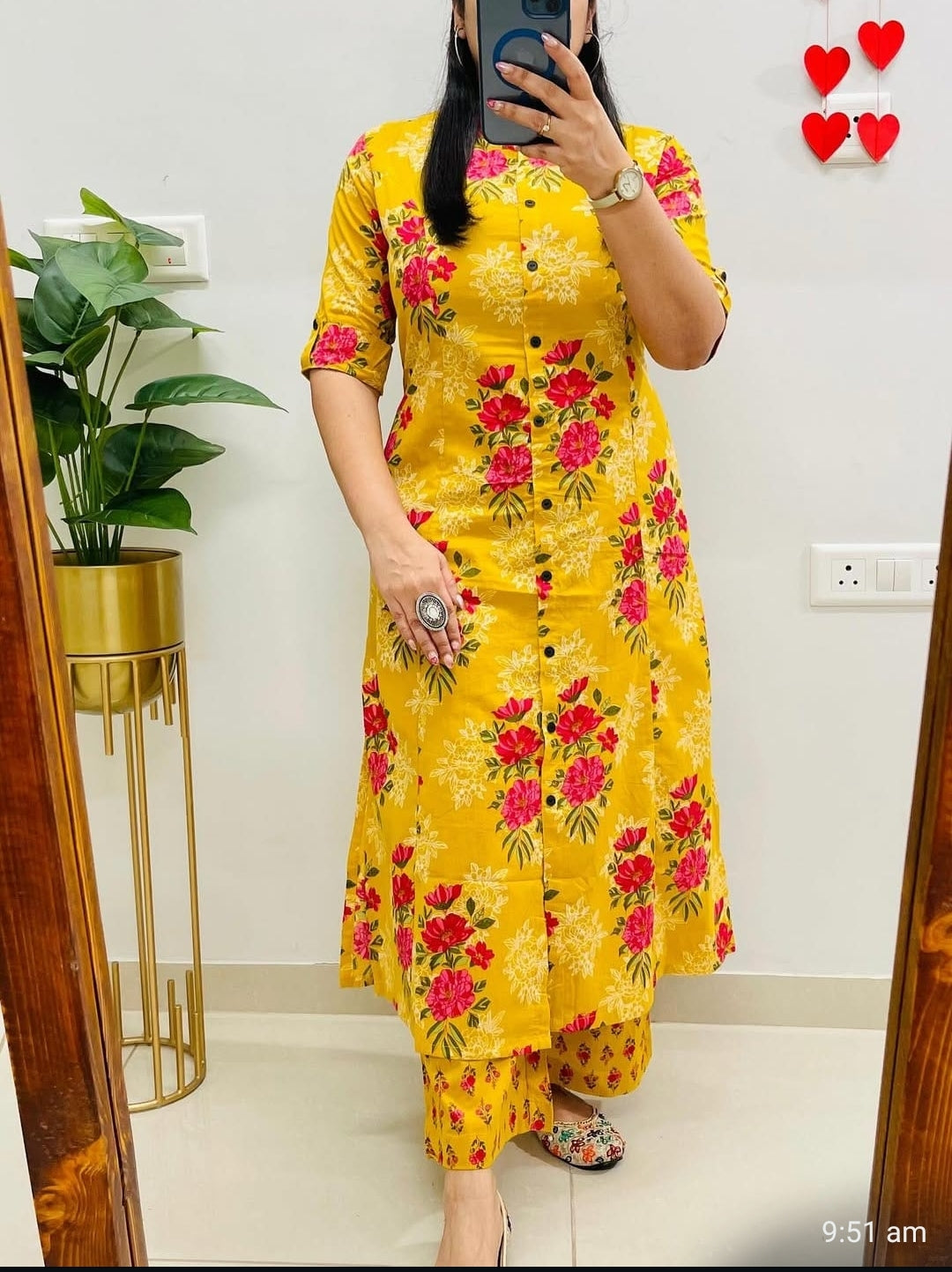 Premium Floral Fine cotton kurti Palazza set*